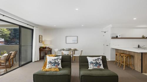 Sawtell Casa | Figtree on First - Heart of Sawtell Village, Beach, Shops