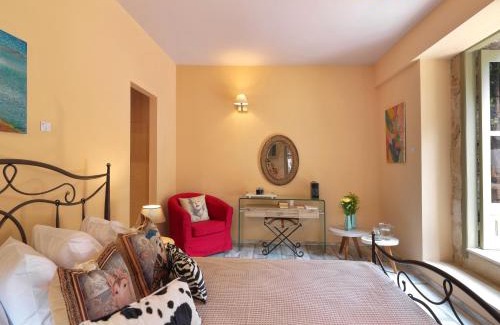 Old Town Hotel | Fileas Art Hotel