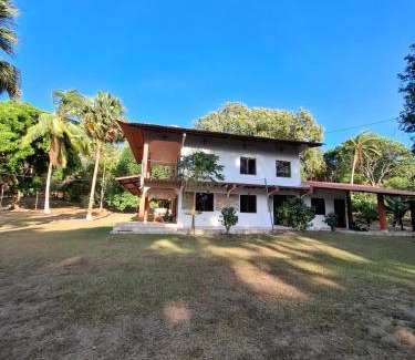 Playa Blanca Casa | Finca Agroturística La Amistad