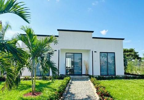 Acacias Villa | Finca Bella Verde