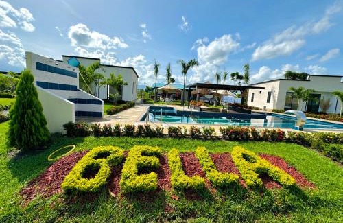 Acacias Villa | Finca Bella Verde