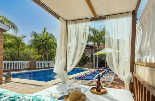 Alhaurín de la Torre Villa | Finca Cajera Alhaurín de la Torre by Ruralidays