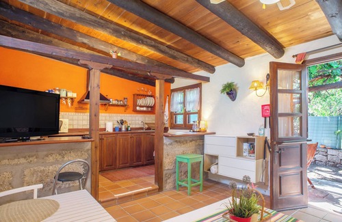 Marzagan Villa | Finca "Casa La Cuadra" con terraza privada, jardín compartido y Wi-Fi