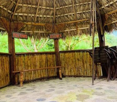 La Vega Casa | Finca - Granja Ecológica y de Descanso