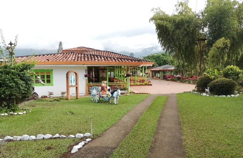 Marsella Casa | Finca hotel la floresta verde