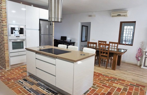 Lillo Casa | Finca La Caprichosa, Piscina climatizada y Jacuzzi