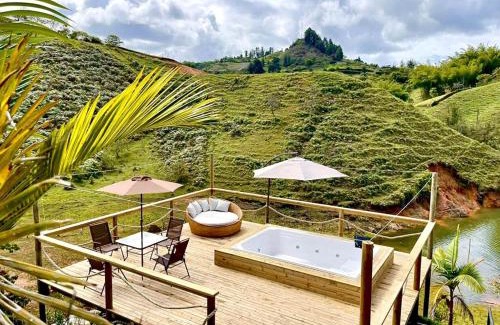 El Penol Casa | Finca Las palmas Guatape