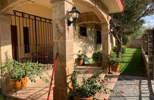 Parras de la Fuente Casa | Finca los Rosales