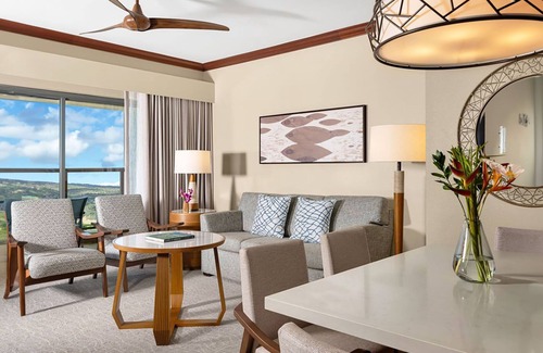 Ko Olina Complejo | Beachfront Fun at KoOlina Club Resort+Amenities