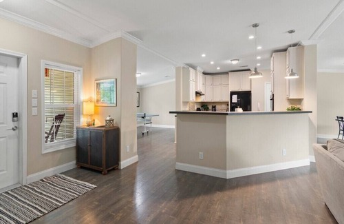 Palm City Casa | Fine Country Livin' on 5 Acres