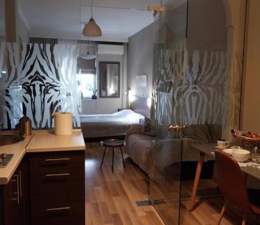 Ampelokipoi-Menemeni Apartamento | fine lodging