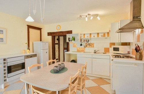 Degagnac Casa | Fine small holiday home with a shared pool