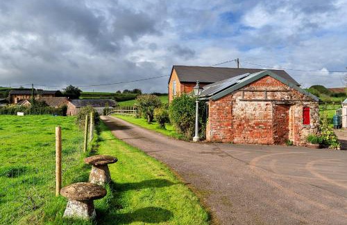 Saint Blazey Casa | Finest Retreats - The Barn at Prowses Farm