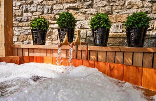 Winster Casa | Finest Retreats - Westhills Loft