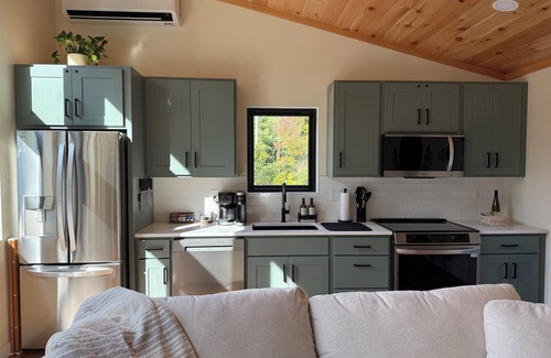 Alpine Cabina | Finger Lakes Luxury Couples Retreat with Sauna, Hot tub and Cold Plunge