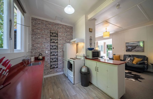 Te Anau Casa | Fiordland Hideaway - Te Anau Holiday Home