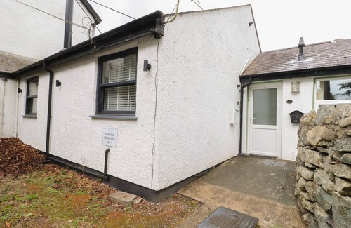 Llanrug Cabaña | Fir Tree Cottage