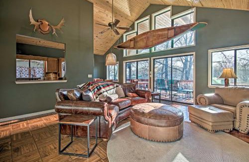 Grove Casa | Fire Pit and Boat Slip Waterfront Grove Getaway