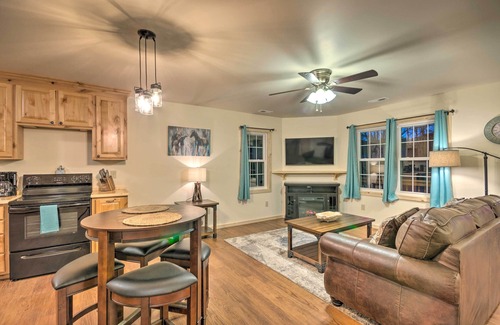 Cherokee Cabina | ¡NUEVO! Bryson City Cabin en Tuck. River + Fire Pit!