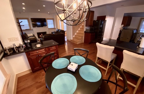 McKownville Casa | /Fire Place Bungalow\ 1917 SUNY Eagle Hill 6Beds 2Baths