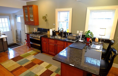 McKownville Casa | /Fire Place Bungalow\ 1917 SUNY Eagle Hill 6Beds 2Baths