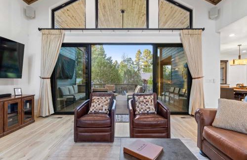 Torreon Casa | Fireplace and EV Charger! Home in Torreon Community