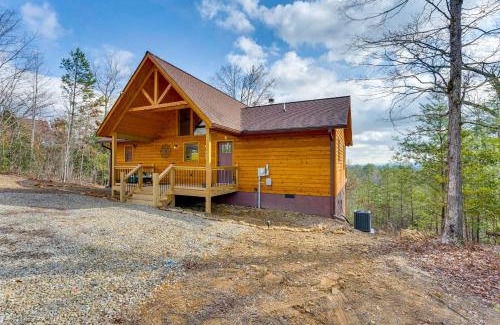 Murphy Casa | Fireplace, Mtn View! Cabin 12 Mi to Harrahs Casino