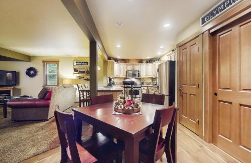 Hoodsport Casa | Fireside Escape at Lake Cushman