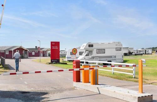 Tvaaker Otro | First Camp Björkäng-Varberg