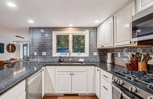 Killington Chalet De Esquí | First Chair Chalet, pet friendly beautiful 4 bedroom with hot tub, minutes from slopes