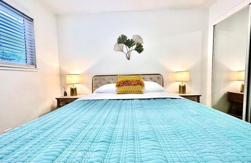 Downtown Sacramento Apartamento | First floor gated, central and remodeled apartment