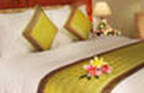 Tan Binh Hotel | First Hotel