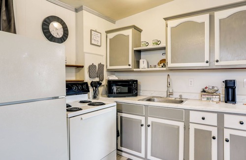 Mountain Home Apartamento | Fish, Boat & Hike: Norfork Lake Studio Near Marina