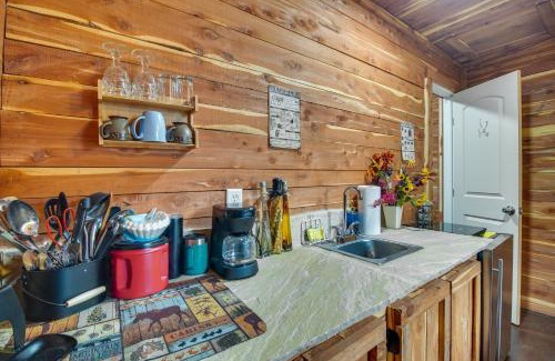 Ozark Apartamento | Fish, Hike and More Ozark Cabin on 300 Acres