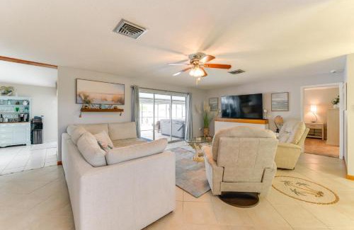 Port Charlotte Casa | Fish, Swim and Relax Canal-Front Port Charlotte Gem