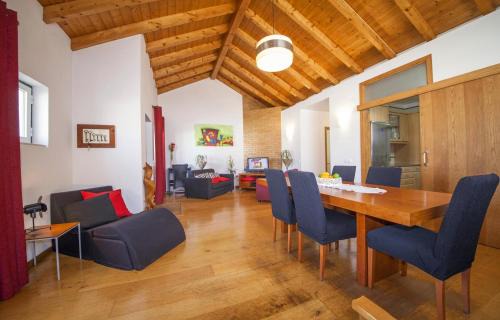 Lagos Casa | Fishermans Cottage in Lagos