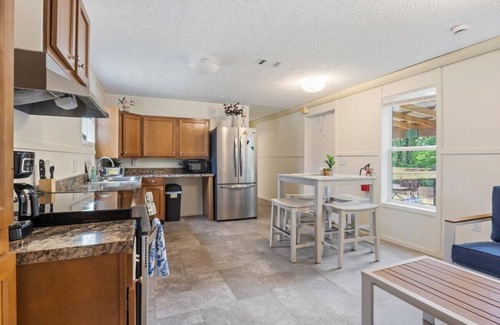 Barnett Casa | Fishermen, Side by side riders! 3bed 2bath with xtra Parking! Close to lake&loop
