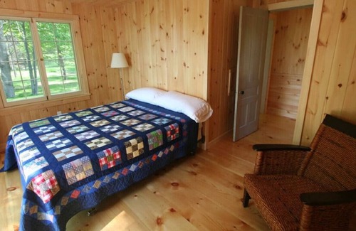 Colchester Cabina | Fishing Cabin on Mallets Bay