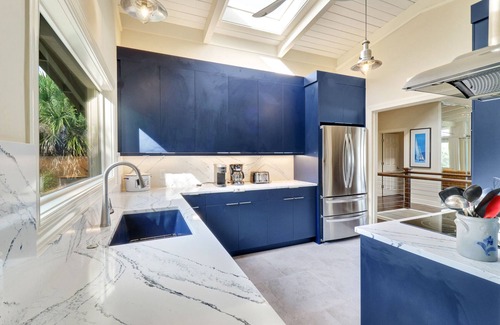 Sea Pines Casa | Five Bedroom Oceanfront Sea Pines Home with Private Pool and Oceanfront Views