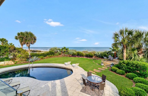 Sea Pines Casa | Five Bedroom Oceanfront Sea Pines Home with Private Pool and Oceanfront Views
