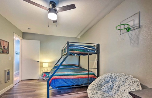 Mountainaire Cabina | Flagstaff Cabin w/ Fire Box, Near Downtown!