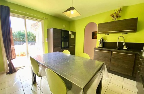Le Grau-Du-Roi Villa | Flamingo house with swimming pool Grau du roi