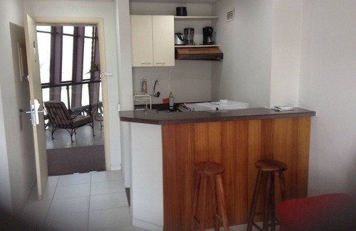 Sao Jose dos Campos Apartamento | PISO COCINA PLANA / totalmente equipada con LIMPIEZA DIARIA