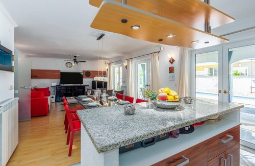 Kaldanija Apartamento | Apartamento de vacaciones Kaldanija para 1 - 6 personas con 3 dormitorios - Apartamento