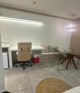 Cruz das Almas Apartamento | Flat em Hotel de Luxo beira mar da grife Ritz suítes com vista ampla para todo o mar da cruz das almas, jatiúca e ponta verde, com toda estrutura de um hotel lindo e arrojado, academia, piscina e muito mais, venha viver essa experiência incrível!