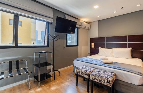 Chacara Santo Antonio Apartamento | Flat king size, consulado, garagem com ar condicionado