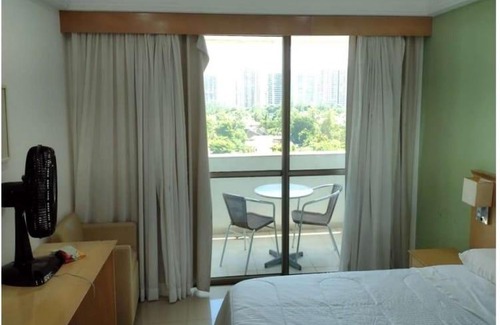 Barra da Tijuca Apartamento | Flat Mediterrâneo Barra