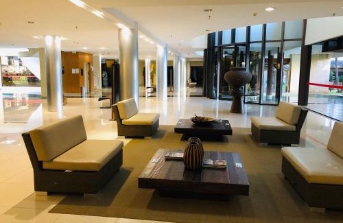 Smin Apartamento | Flat Romântico à Beira Lago M 401
