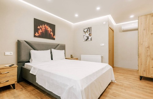 Yakuplu Apartamento | Flat w Jacuzzi 2 min to Metro, Near Marmara Park