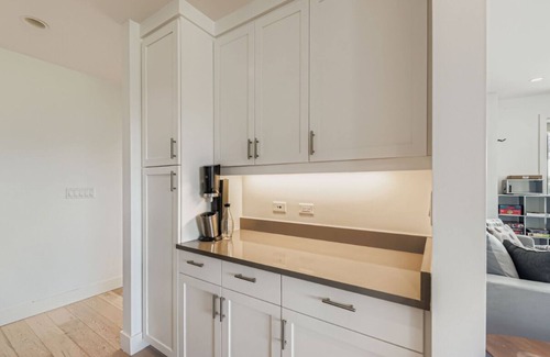 Central Boulder Casa | Flatiron View 2BR with Rooftop Pool